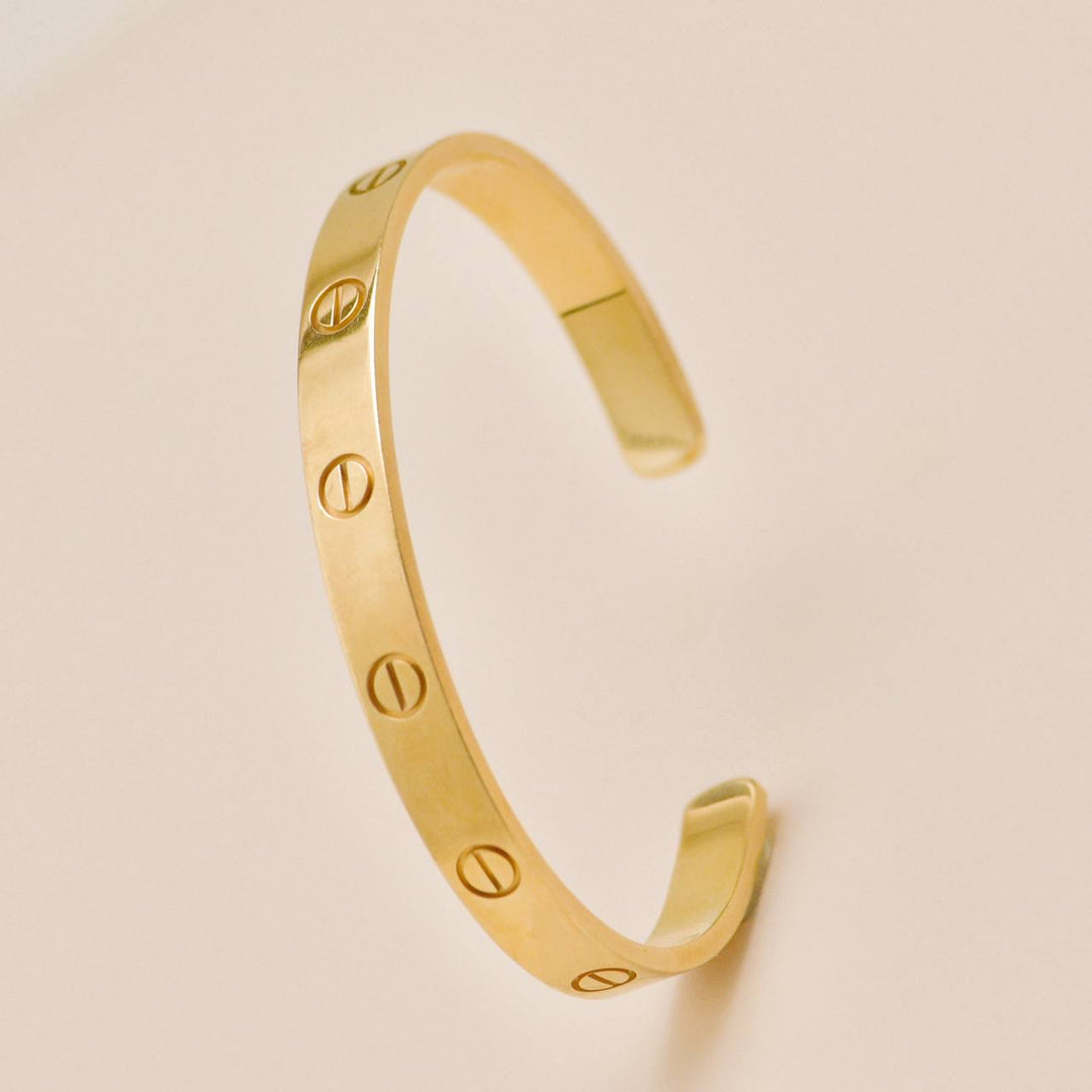 Preloved Authentic Cartier Love Cuff Bracelet 18K Yellow Gold Size 17