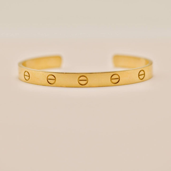 Second Hand Authentic Cartier Love Cuff Bracelet 18K Yellow Gold Size 17