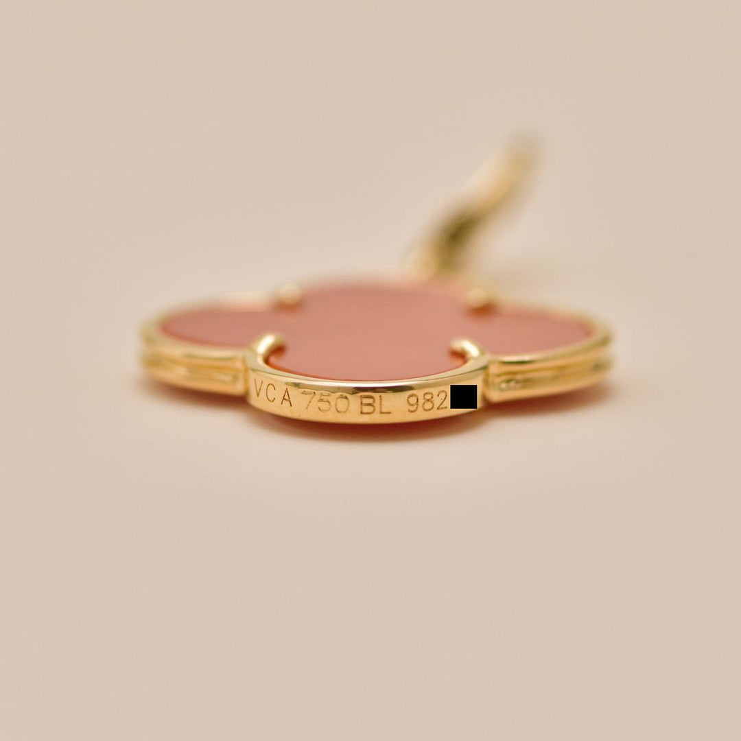 Van Cleef & Arpels Magic Alhambra Coral Pendant 18K Yellow Gold
