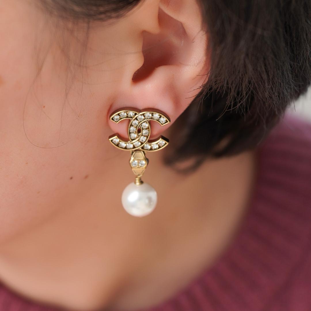 Preloved Chanel CC Faux Pearl Drop Earrings