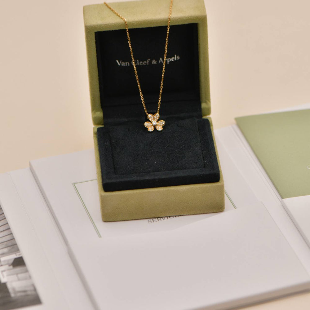 Preowned Authentic Van Cleef & Arpels Frivole Pavé Diamonds 18K Yellow Gold Pendant