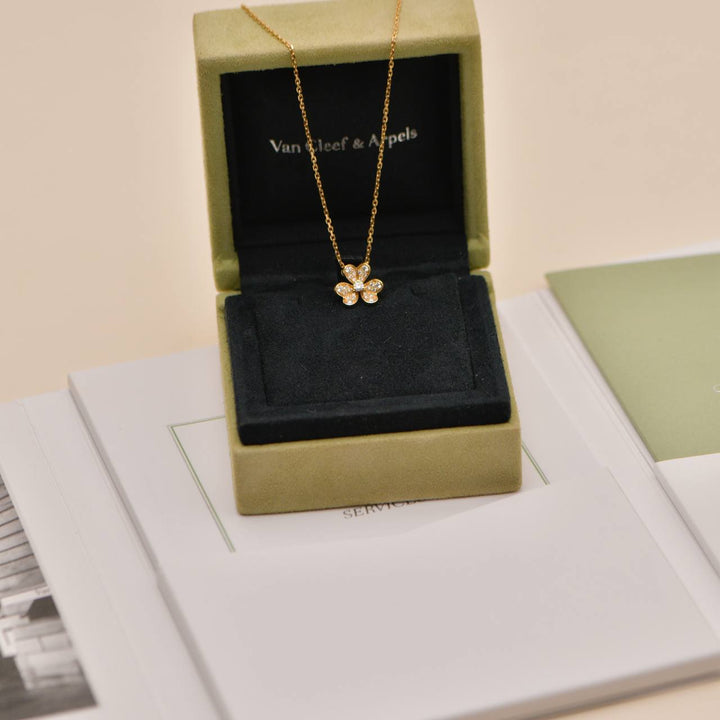 Preowned Authentic Van Cleef & Arpels Frivole Pavé Diamonds 18K Yellow Gold Pendant