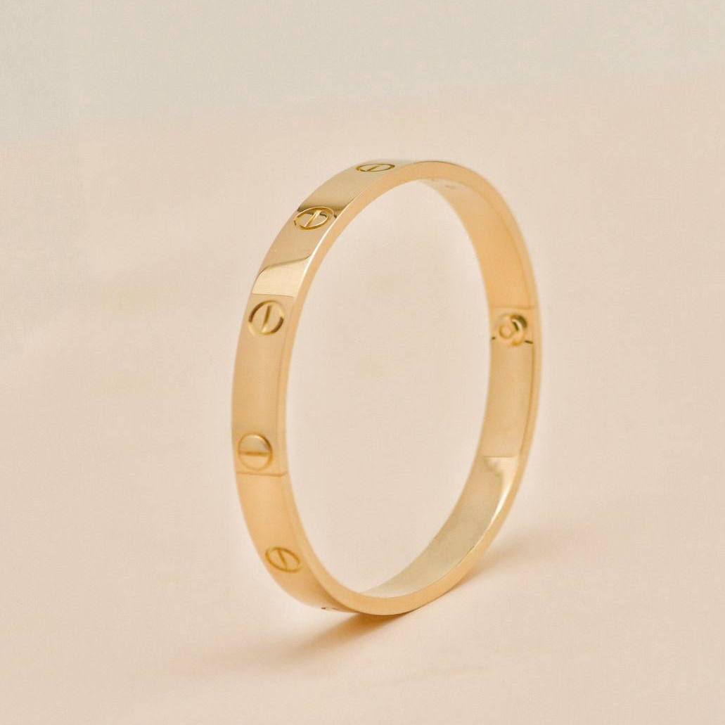 Authentic Full set Used Cartier Love Classic Model Bracelet 18K Yellow Gold Size 19