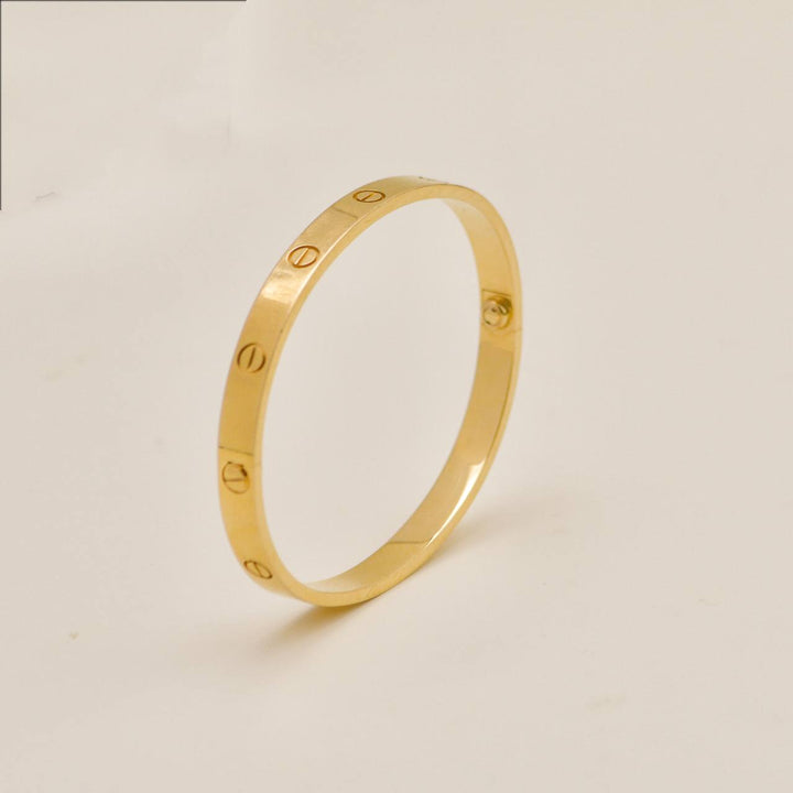 Cartier Love Bracelet Classic Model 18K Yellow Gold Size 19