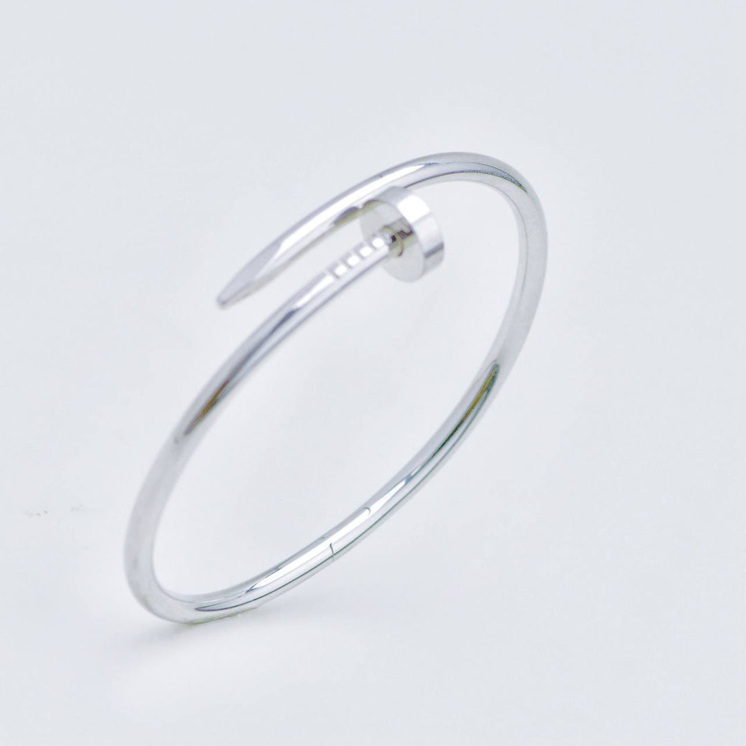 Preloved Authentic Cartier JUC Bracelet Classic Model 18K White Gold Size 18