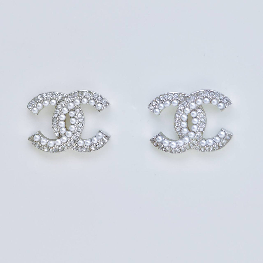 Used Authentic Chanel CC Faux Pearls Crystal Stud Earrings