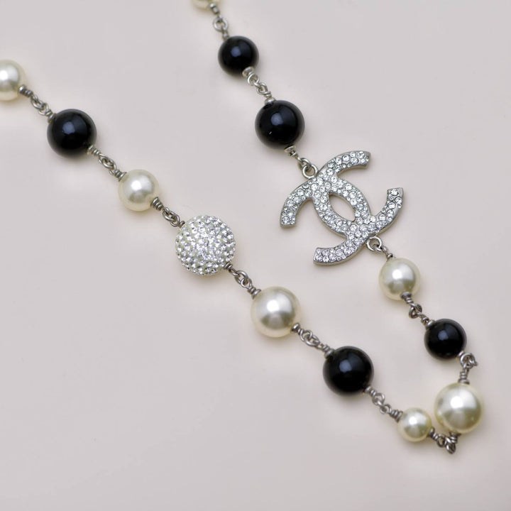 Authentic Used Chanel CC Faux Pearl and Crystals Sautoir Long Necklace