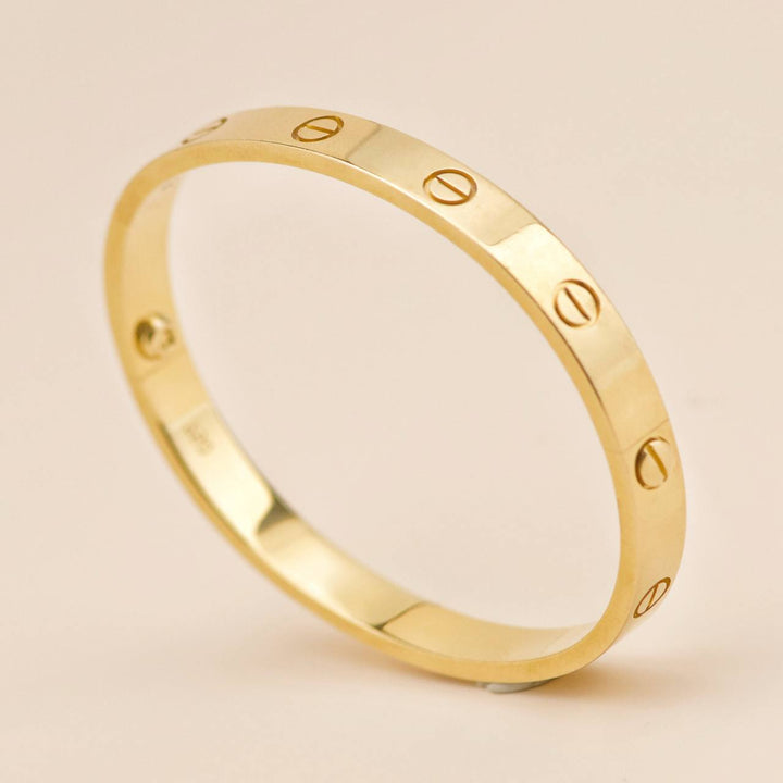 Preowned Cartier Love 18K Yellow Gold Bracelet