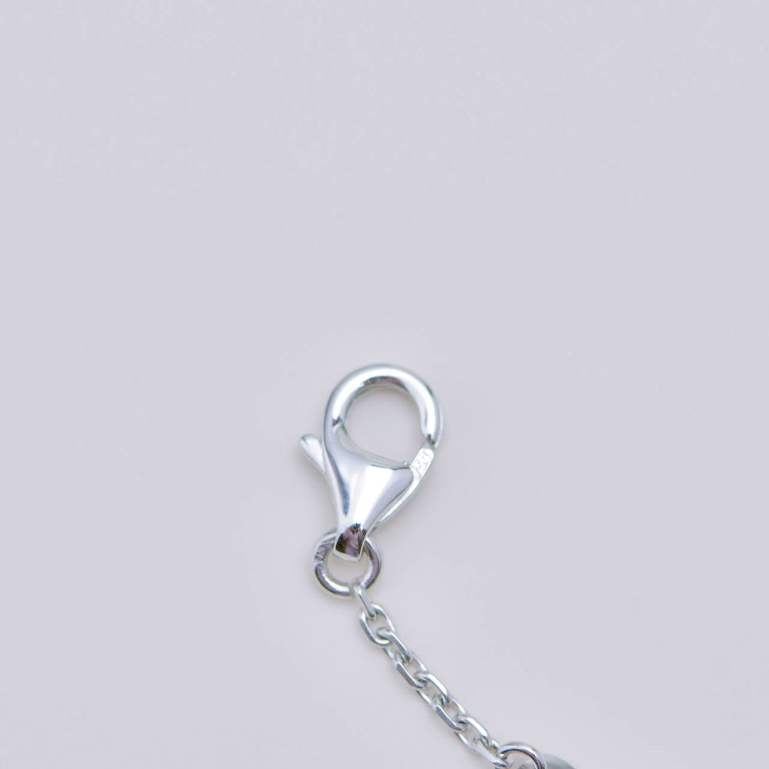 Preowned Authentic Full set Van Cleef Vintage Alhambra Turquoise 18K White Gold Necklace