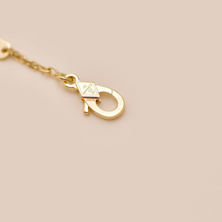 Authentic Preloved Full set Van Cleef Vintage Alhambra Mother of pearl Necklace 18K Yellow Gold