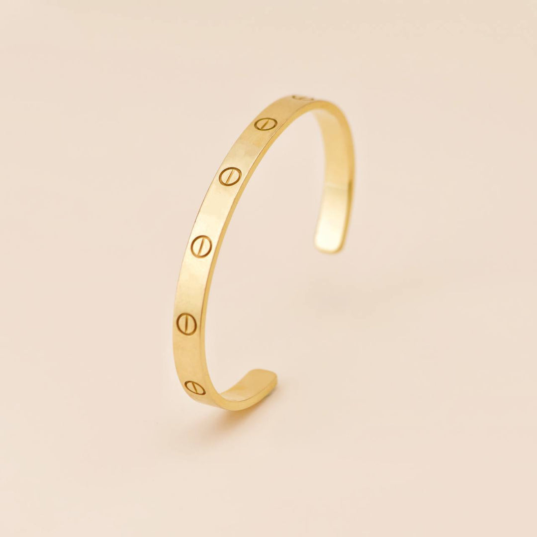 Used Authentic Full set Cartier Love Cuff 18K Yellow Gold Size 18