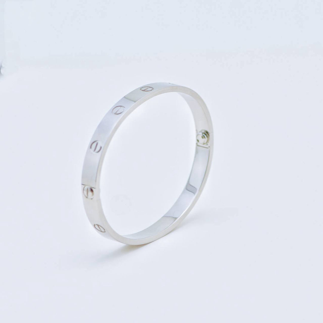Used Authentic Cartier Love Bracelet Classic Model 18K White Gold Size 18