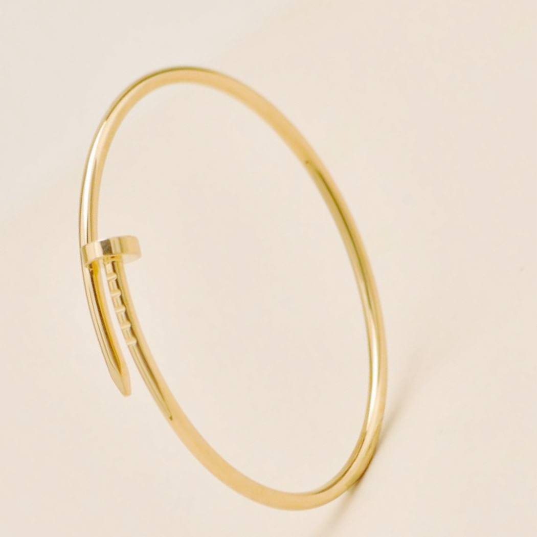 Preowned Authentic Cartier Juste un Clou small model bracelet 18K yellow gold size 18