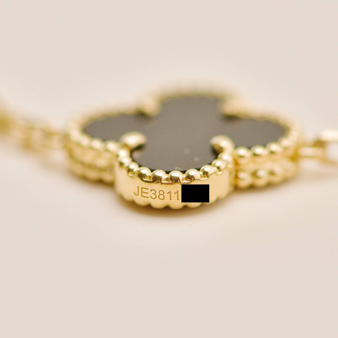Used Authentic Van Cleef Vintage Alhambra Bracelet 5 Motif Onyx 18K Yellow Gold