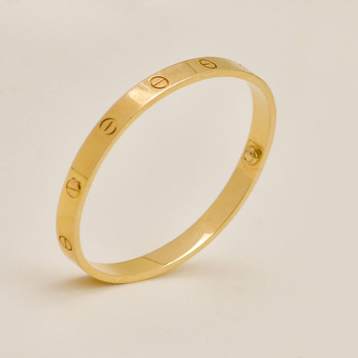 Cartier Love Bracelet Classic Model 18K Yellow Gold Size 19