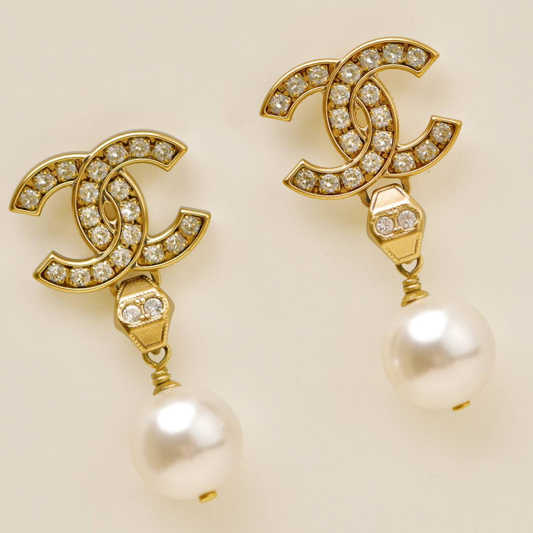 Preloved Chanel CC Faux Pearl Drop Earrings