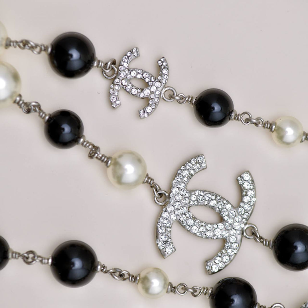 Preloved Chanel CC Faux Pearl and Crystals Sautoir Long Necklace