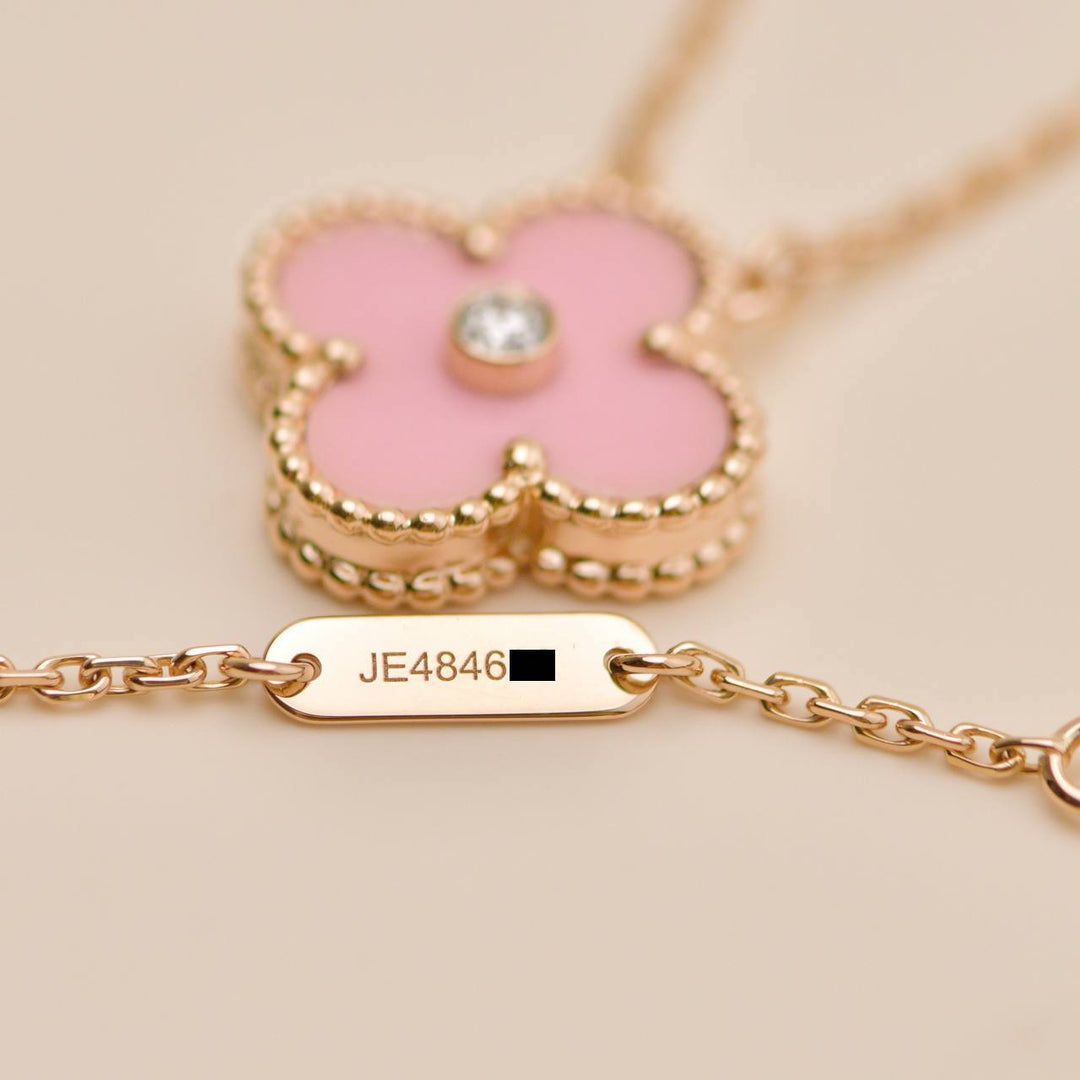 Second Hand Authentic VCA Alhambra 2015 Holiday Pendant Diamond Pink Sèvres Porcelain