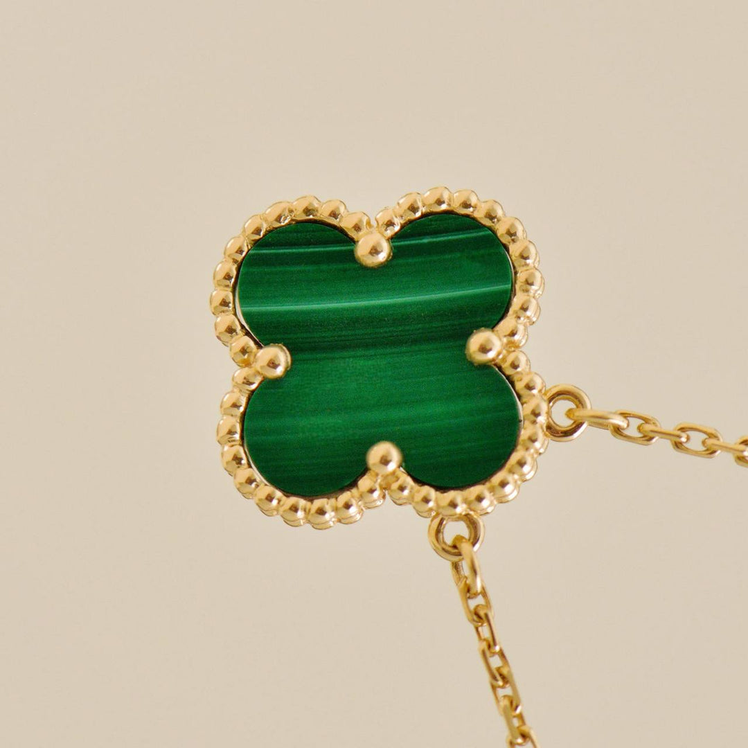 Used Authentic Full set Van Cleef Vintage Alhambra Malachite Necklace 18K Yellow Gold