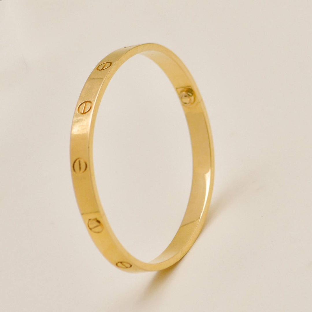 Cartier Love Bracelet Classic Model 18K Yellow Gold Size 19