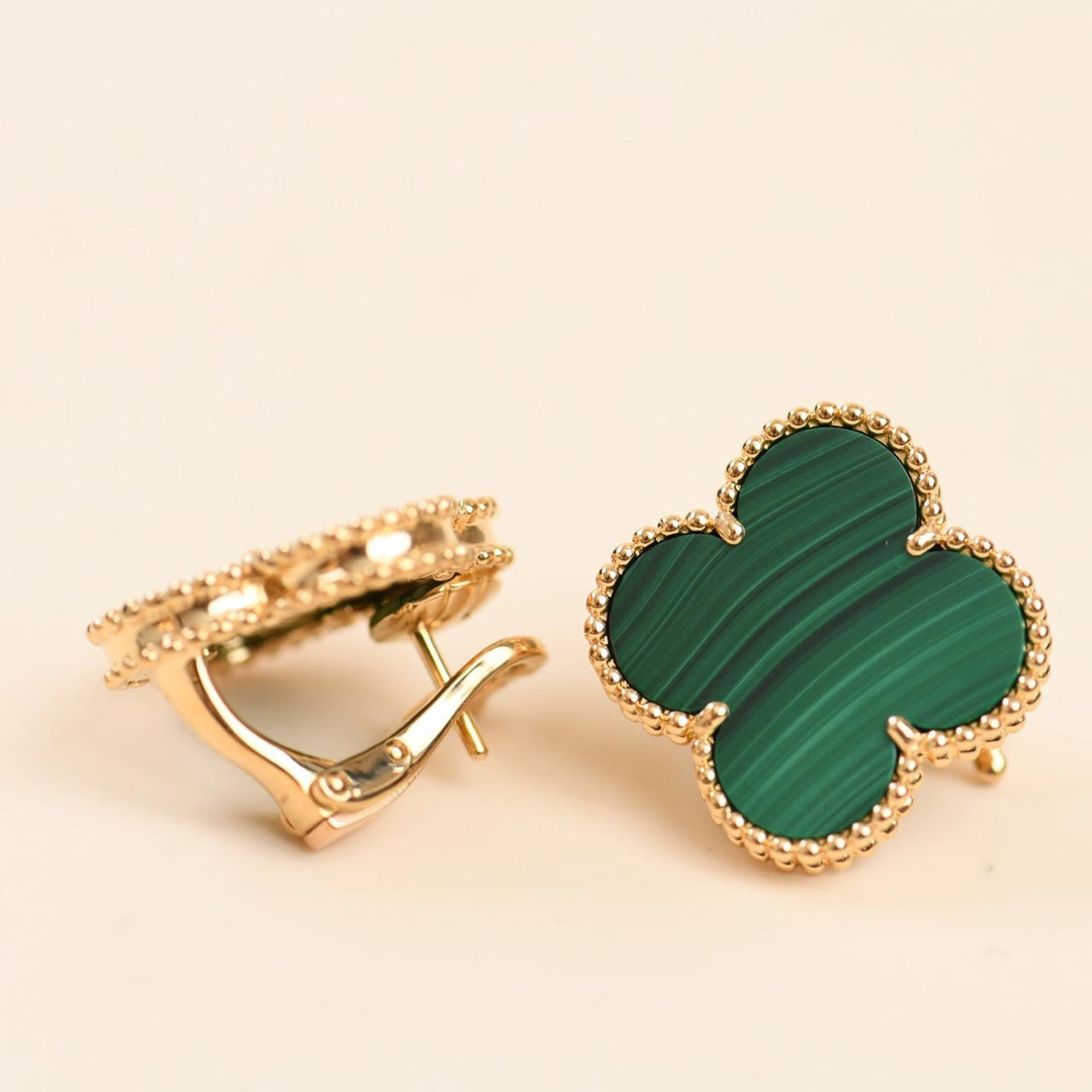 Second Hand Authentic Van Cleef Magic Alhambra Malachite Earrings 18K Yellow Gold