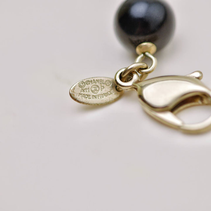 Second Hand Chanel CC Faux Pearl & Black Beads Baroque Sautoir Necklace
