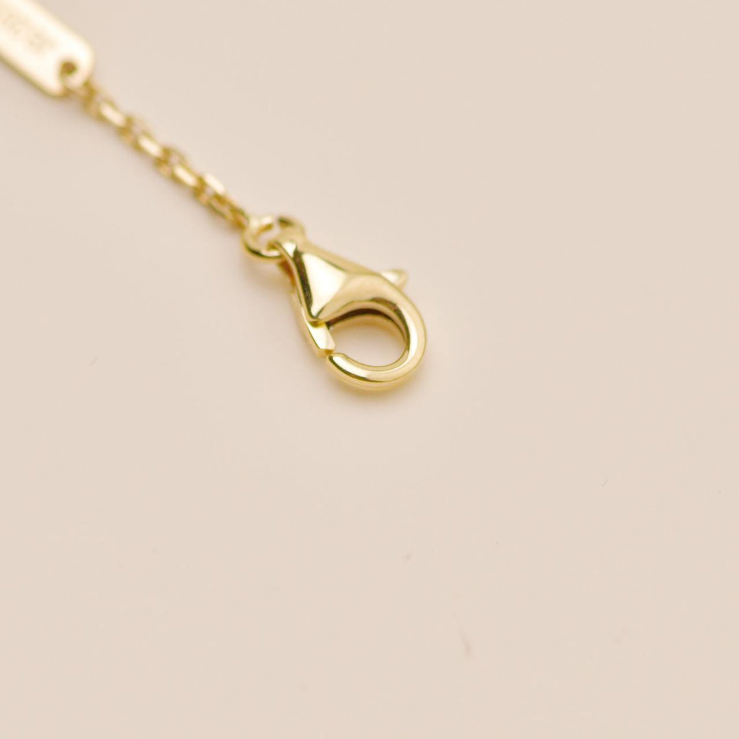Van Cleef & Arpels Vintage Alhambra Necklace Mother of Pearl 18K Yellow Gold