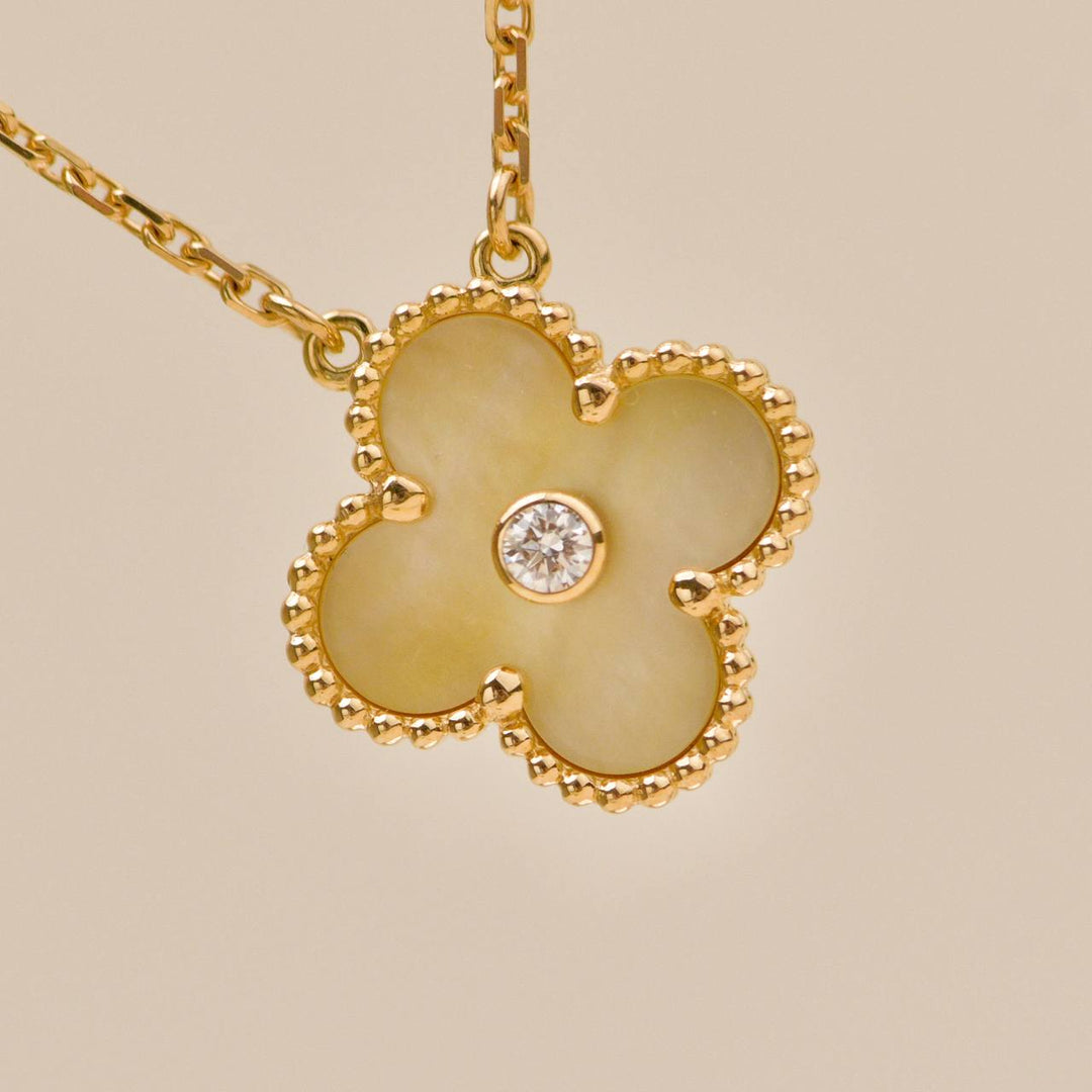 Preowned Authentic VCA 2018 Holiday Pendant Golden Mother of Pearl Diamond 18K Yellow Gold