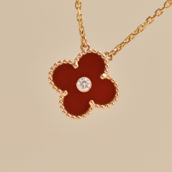 Preloved Authentic VCA 2011 Holiday Pendant Carnelian Diamond 18K Rose Gold