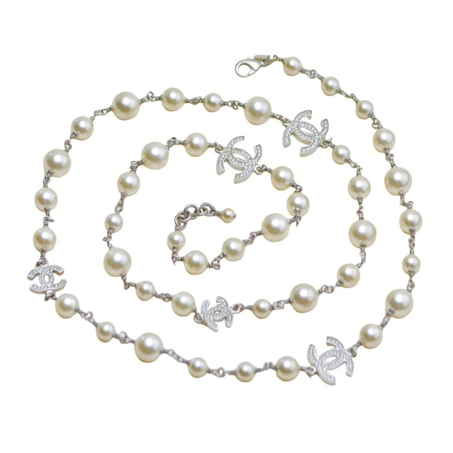 Authentic Second Hand Chanel CC Faux Pearl Sautoir Necklace with Five Logos