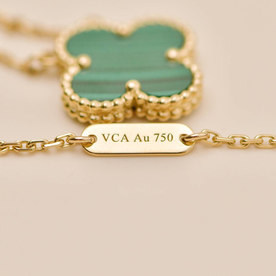 Preloved Authentic VCA Vintage Alhambra Malachite Necklace 18K Yellow Gold