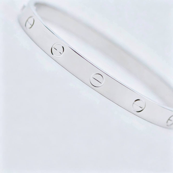 Second Hand Cartier Love Bracelet Classic Model 18K White Gold