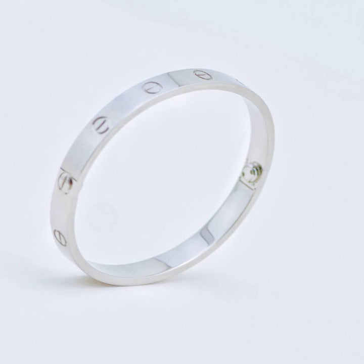 Second Hand Full set Authentic Cartier Love Bracelet Classic Model 18K White Gold Size 18
