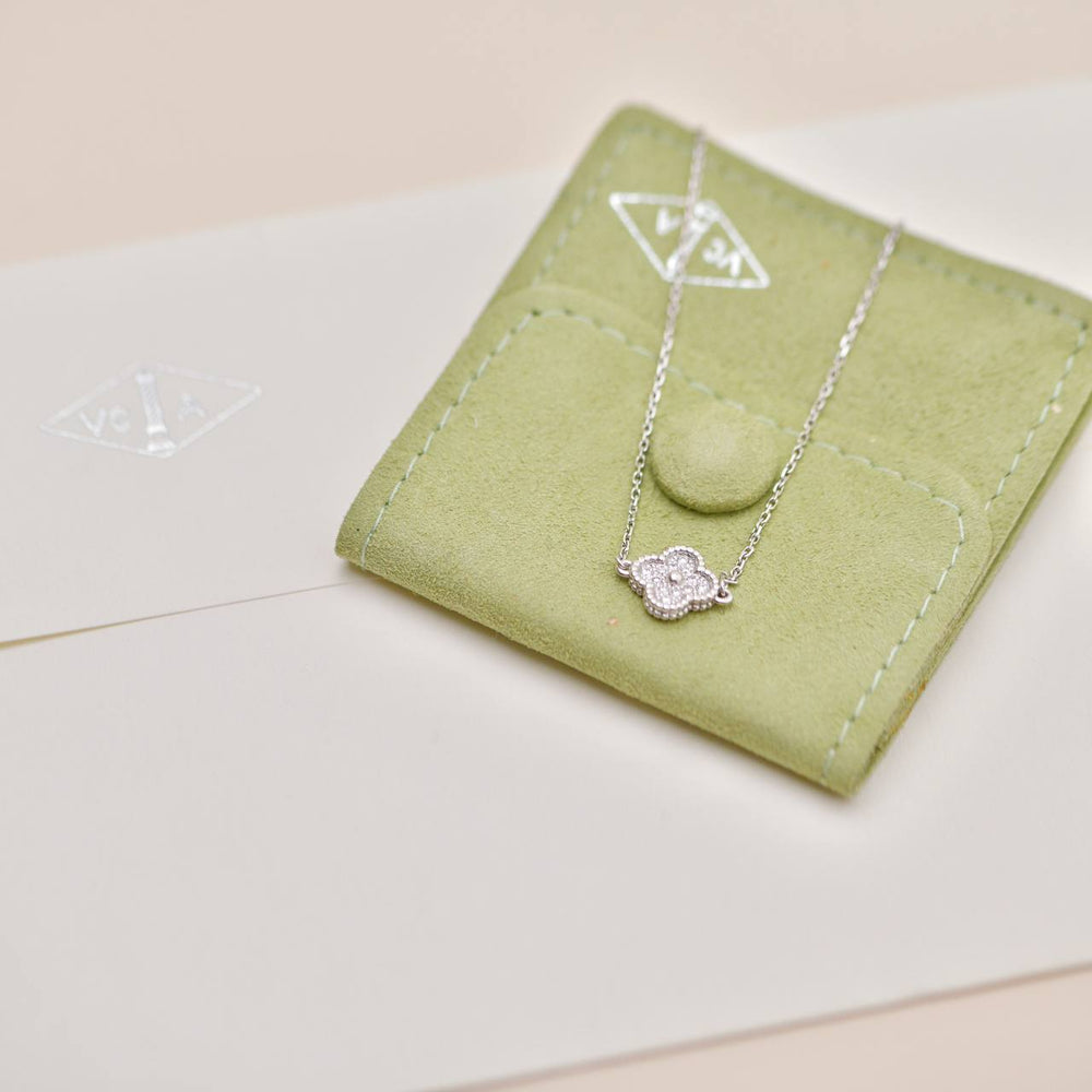 Authentic Preloved Full set Van Cleef & Arpels Sweet Alhambra Diamond 18K White Gold Bracelet