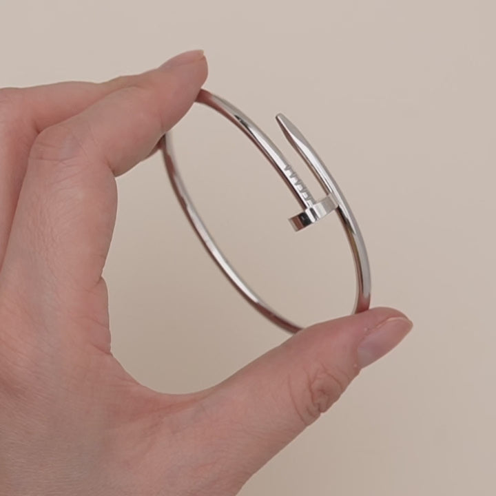 Second Hand Authentic Cartier Juste un Clou Bracelet Classic Model 18K White Gold Size 18