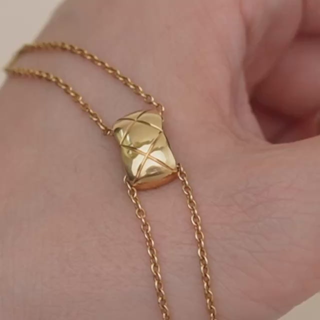 Second Hand Chanel Coco Crush Necklace in 18K Yellow Gold