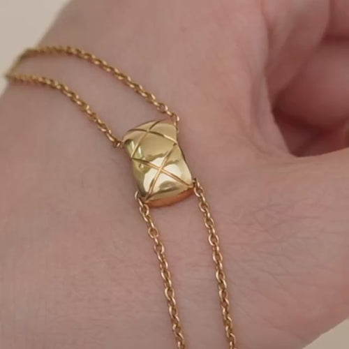Second Hand Chanel Coco Crush Necklace in 18K Yellow Gold