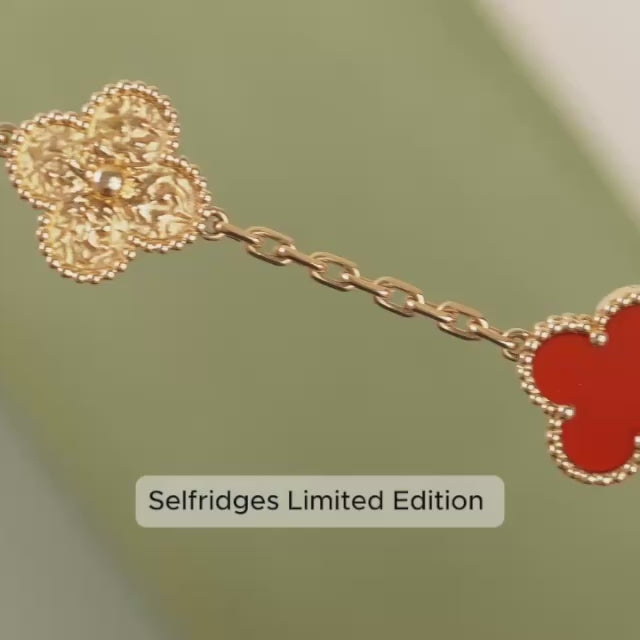 Preowned Van Cleef & Arpels Vintage Alhambra Carnelian 18K Yellow Gold Bracelet