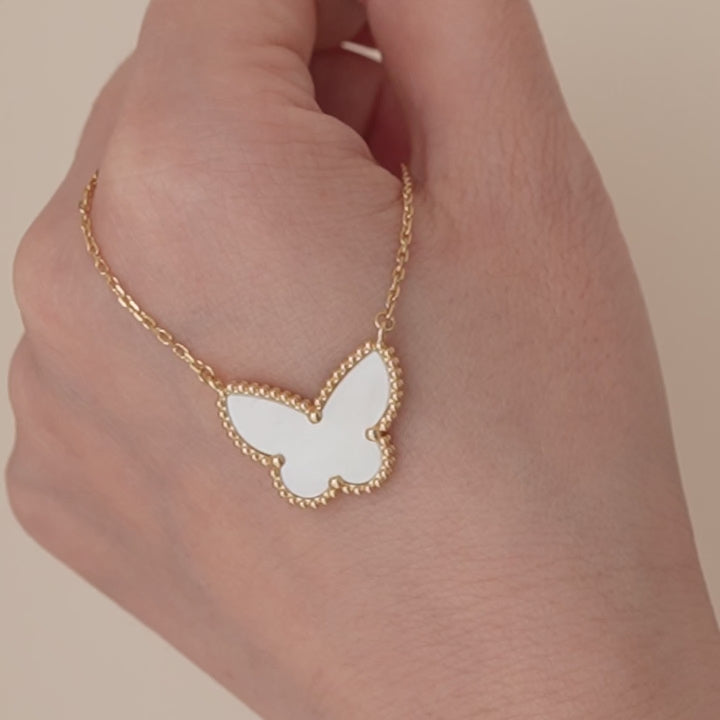 Second Hand Van Cleef & Arpels Lucky Alhambra Butterfly Necklace Mother of Pearl 18K Yellow Gold