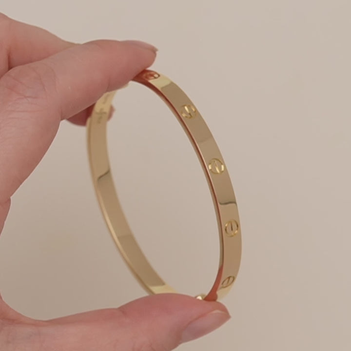 Cartier Love Bracelet Classic Model 18K Yellow Gold Size 19