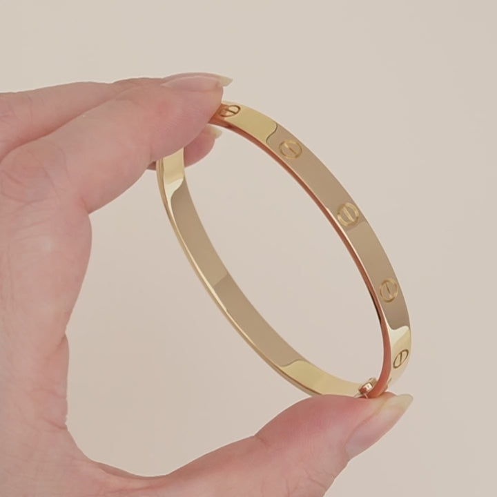 Cartier Love Bracelet Classic Model 18K Yellow Gold Size 19