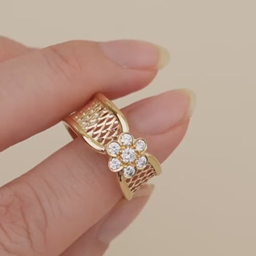 Second Hand Authentic Van Cleef & Arpels Fleurette Ring Diamond 18K Yellow Gold Size 54