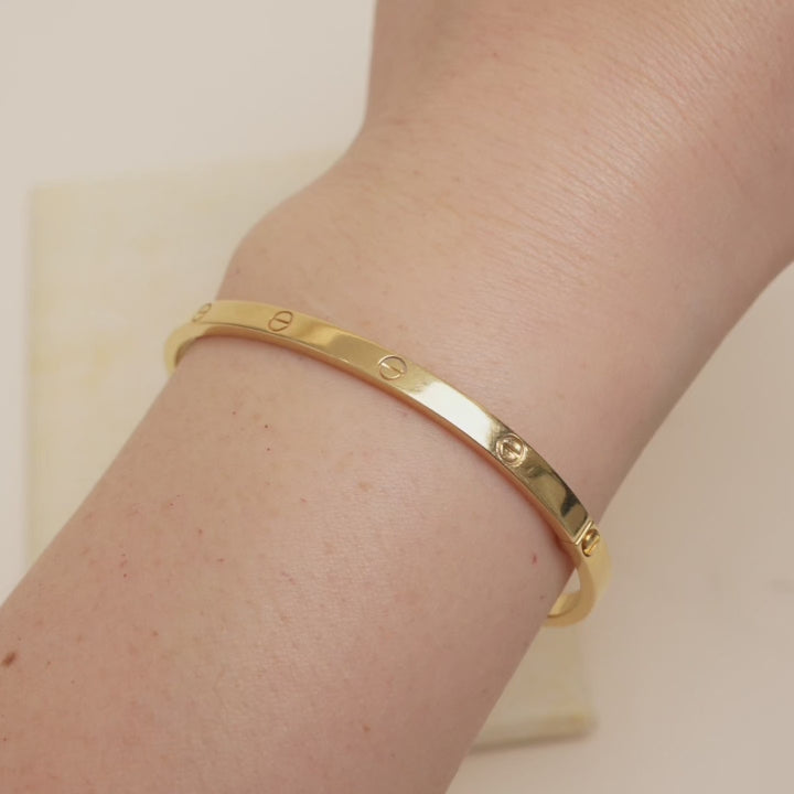 Cartier Love 18k Yellow Gold Small Model Bracelet Size 17