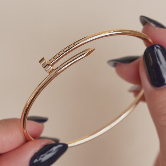 Authentic Full set Second Hand Cartier Juste un Clou Bracelet Small Model 18K Rose Gold Size 17