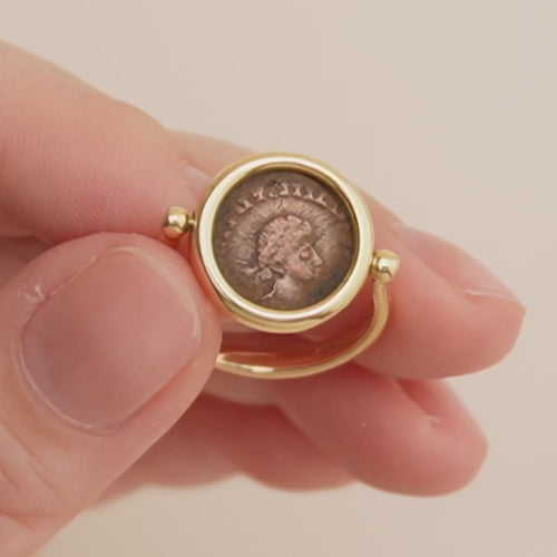 Used Bvlgari Monete Reversible 18k Yellow Gold Ancient Coin Ring Size 54