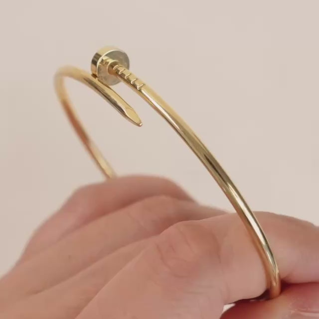 Second Hand Cartier Juste un Clou Bracelet Small Model 18K Yellow Gold Size 19