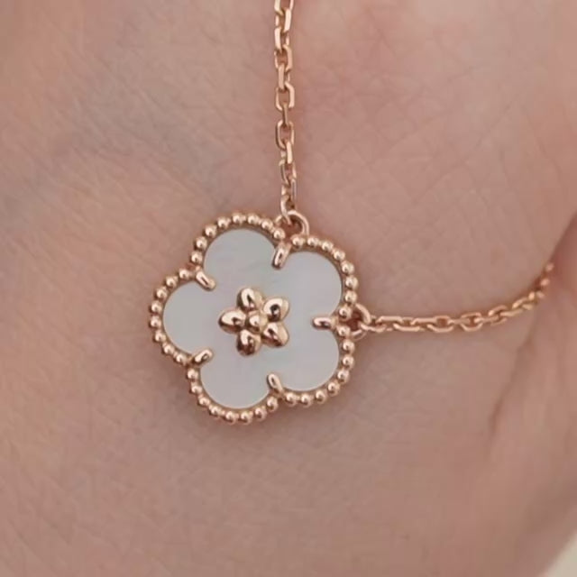 Second Hand Authentic Van Cleef & Arpels Lucky Spring Plum Blossom Pendant Mother of Pearl
