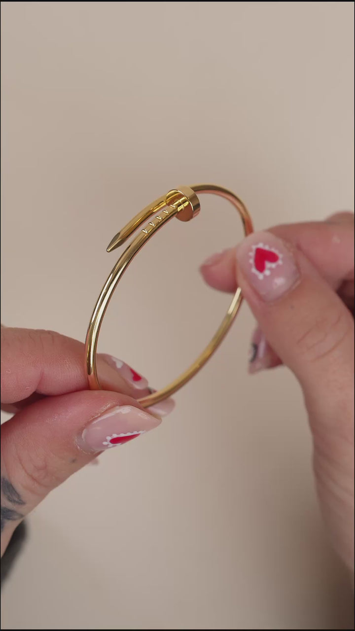 Preloved Cartier Juste un Clou Bracelet Small Model 18K Yellow Gold Size 15