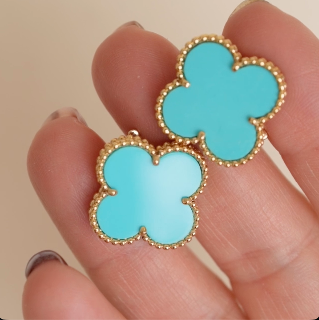 Used Authentic Van Cleef & Arpels Magic Alhambra Turquoise Earrings 18K Yellow Gold
