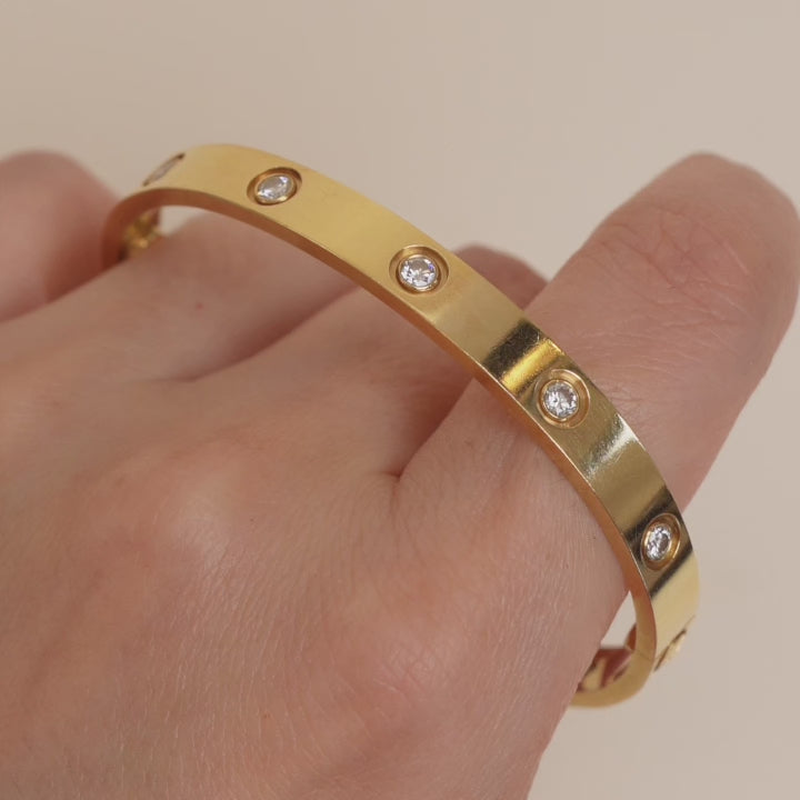 Cartier Love Bracelet 10 Diamonds Yellow Gold Size 17